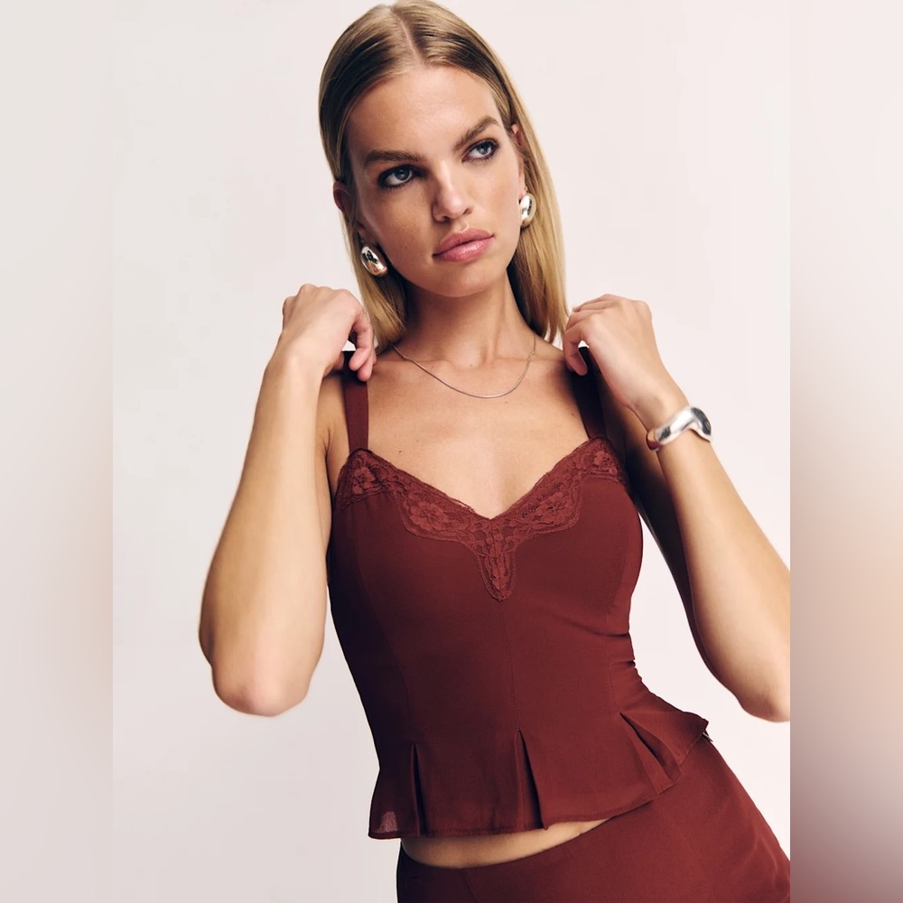Reformation Sarita Two Piece in Chianti. Brand new without tags,  never worn. - Picture 4 of 6